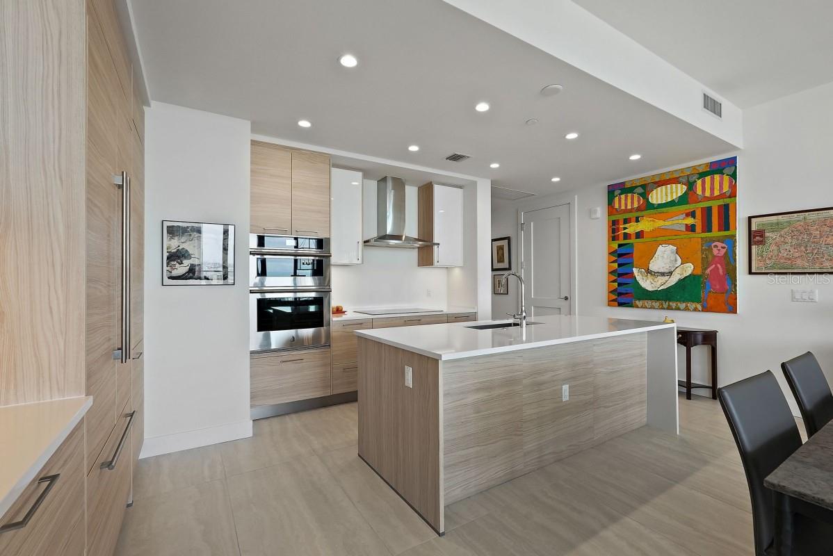 Image 8 of 22 For 301 1st Street S 2305