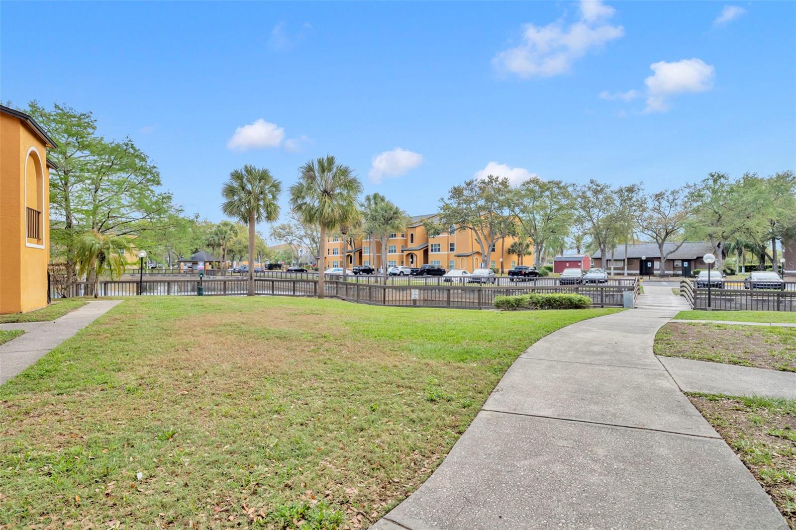 Image 13 of 16 For 4512 Commander Drive 1712