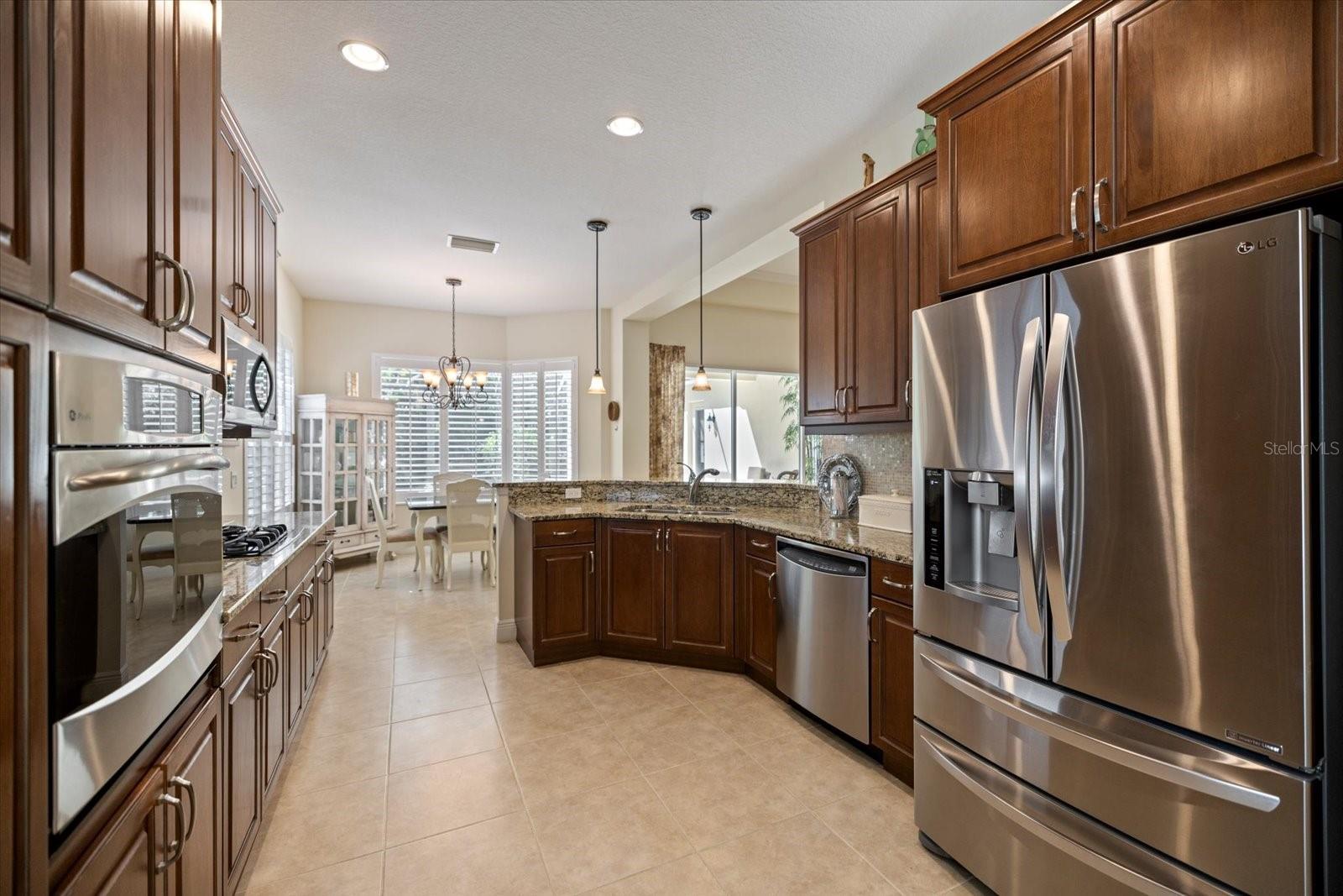 Image 19 of 75 For 12410 Thornhill Court