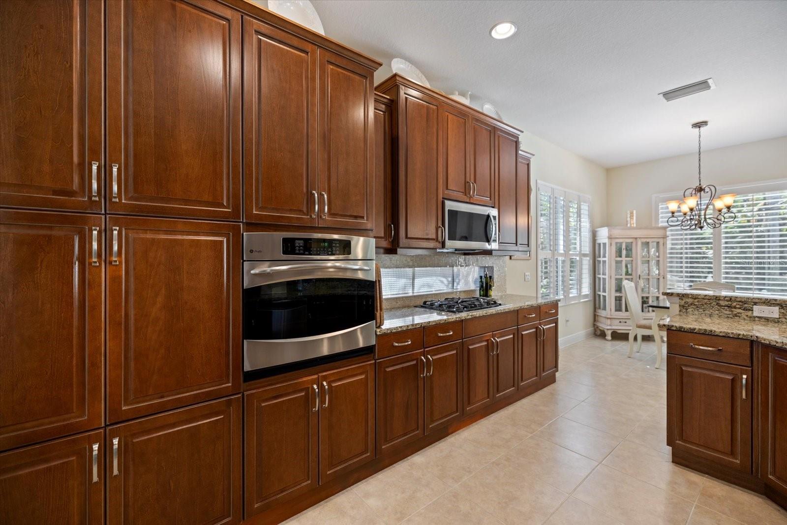 Image 21 of 75 For 12410 Thornhill Court