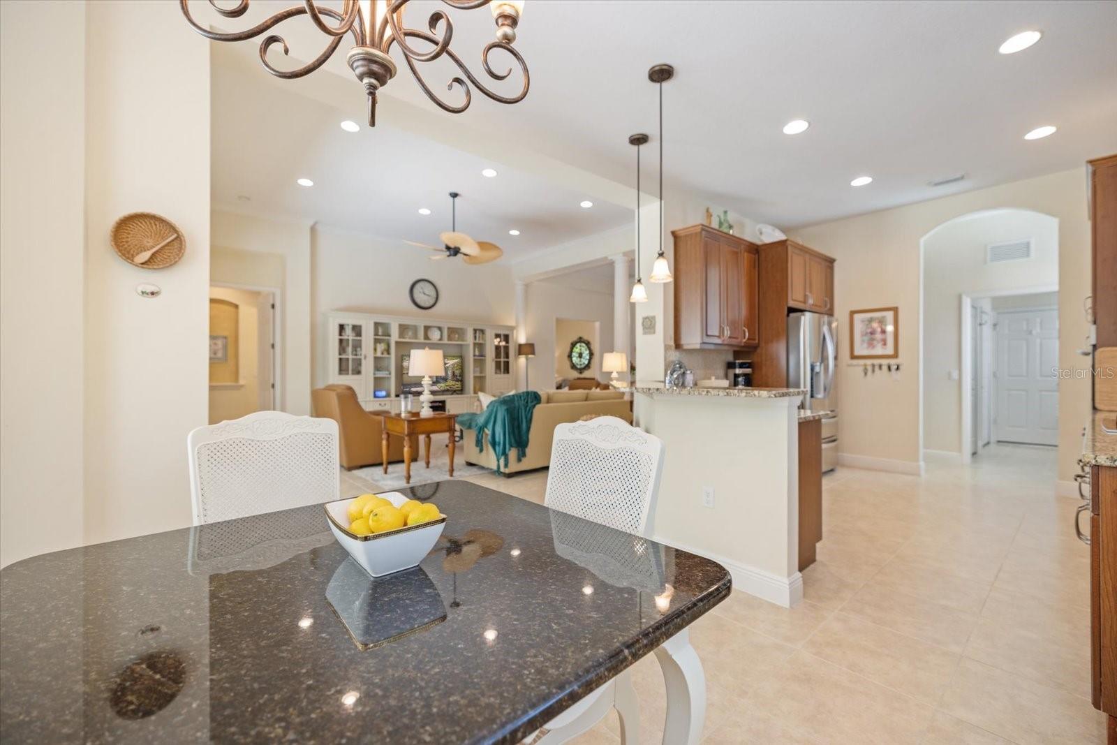 Image 26 of 75 For 12410 Thornhill Court