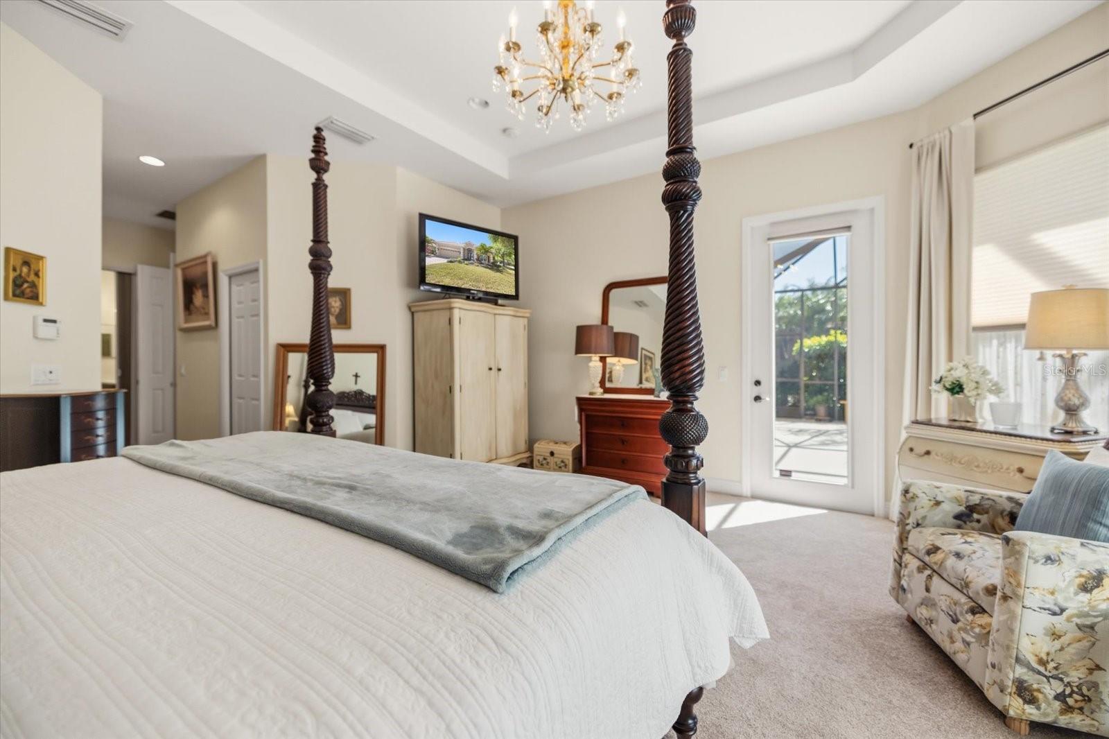 Image 33 of 75 For 12410 Thornhill Court