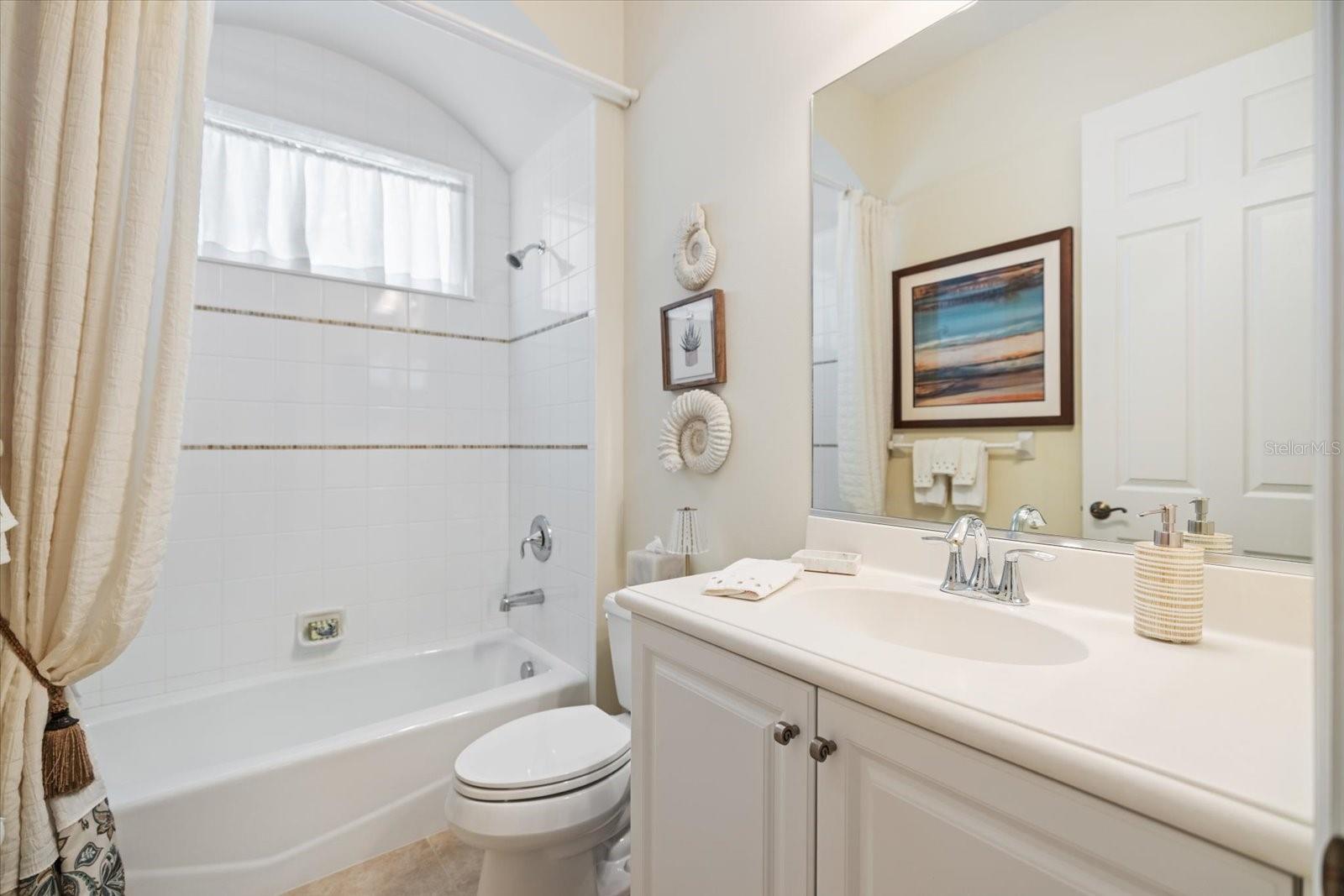 Image 44 of 75 For 12410 Thornhill Court