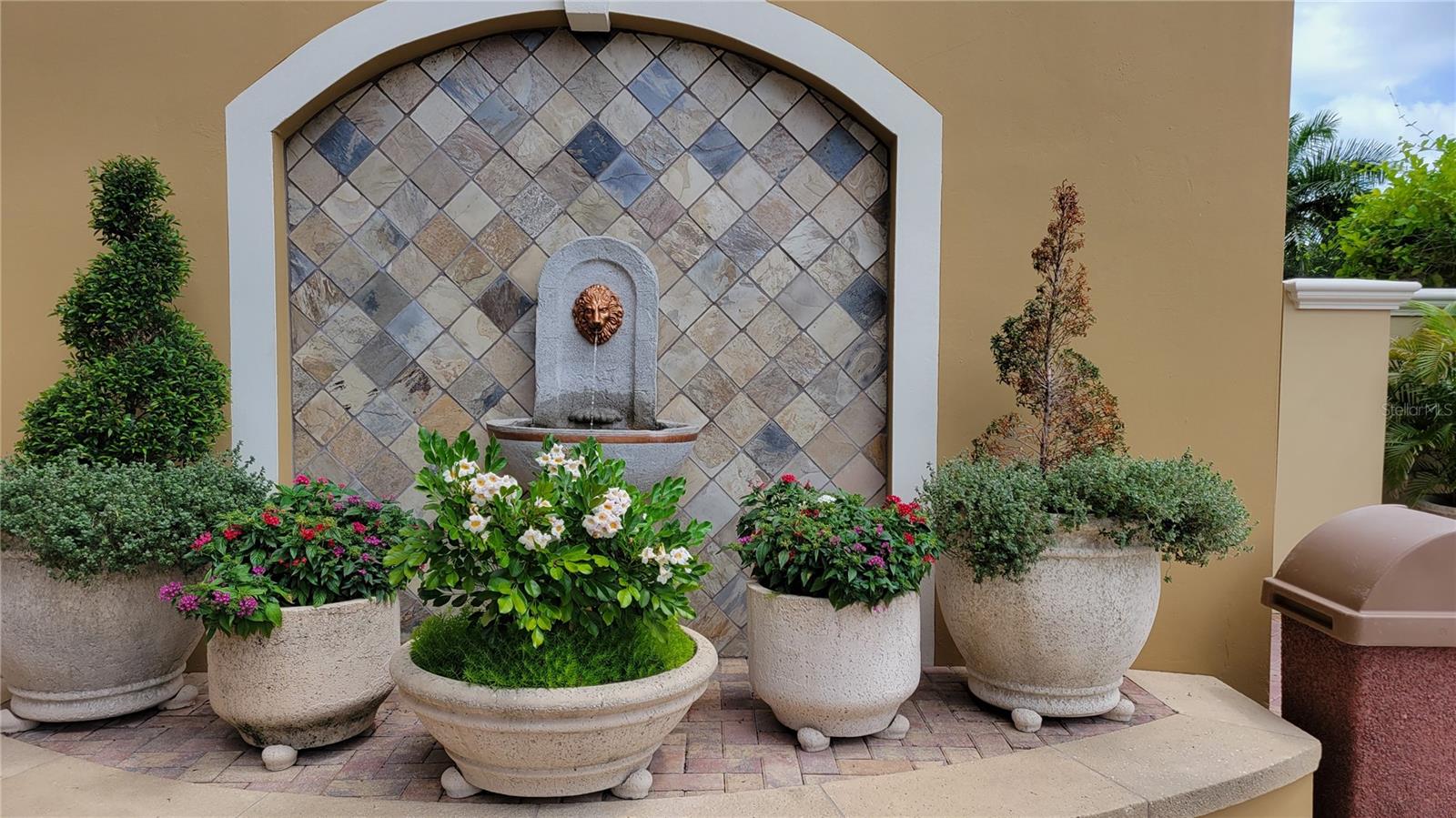 Image 2 of 43 For 1064 Tamiami Trail 1325