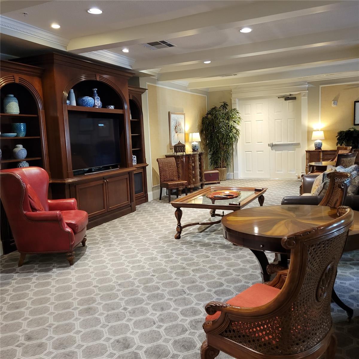 Image 25 of 43 For 1064 Tamiami Trail 1325