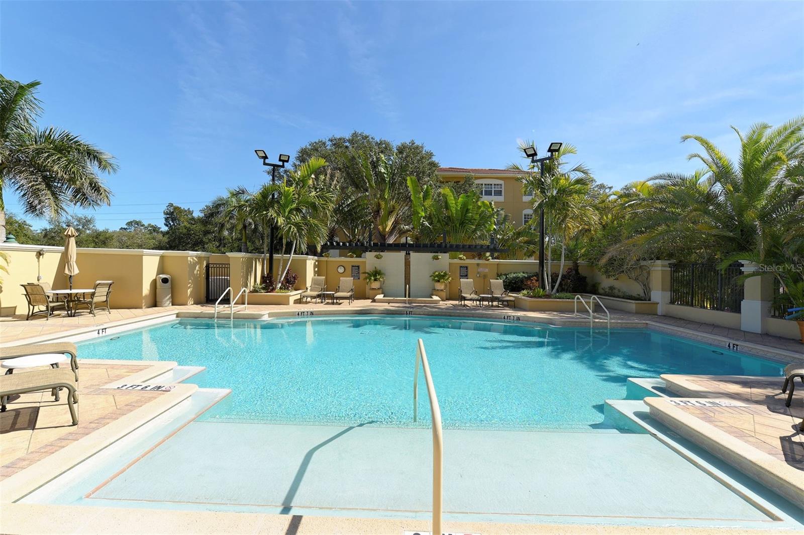 Image 29 of 43 For 1064 Tamiami Trail 1325