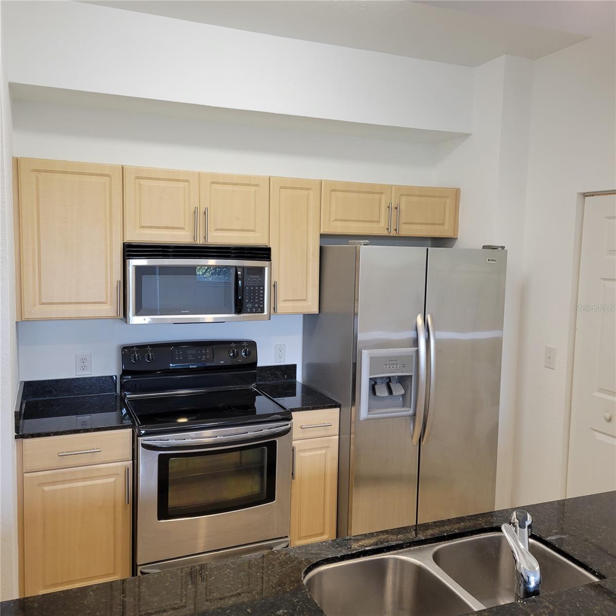 Image 4 of 43 For 1064 Tamiami Trail 1325