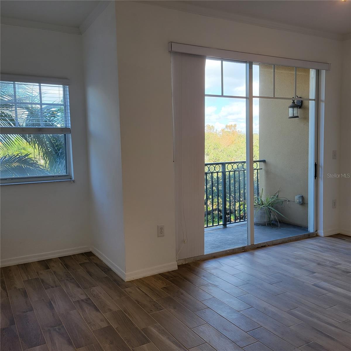 Image 9 of 43 For 1064 Tamiami Trail 1325