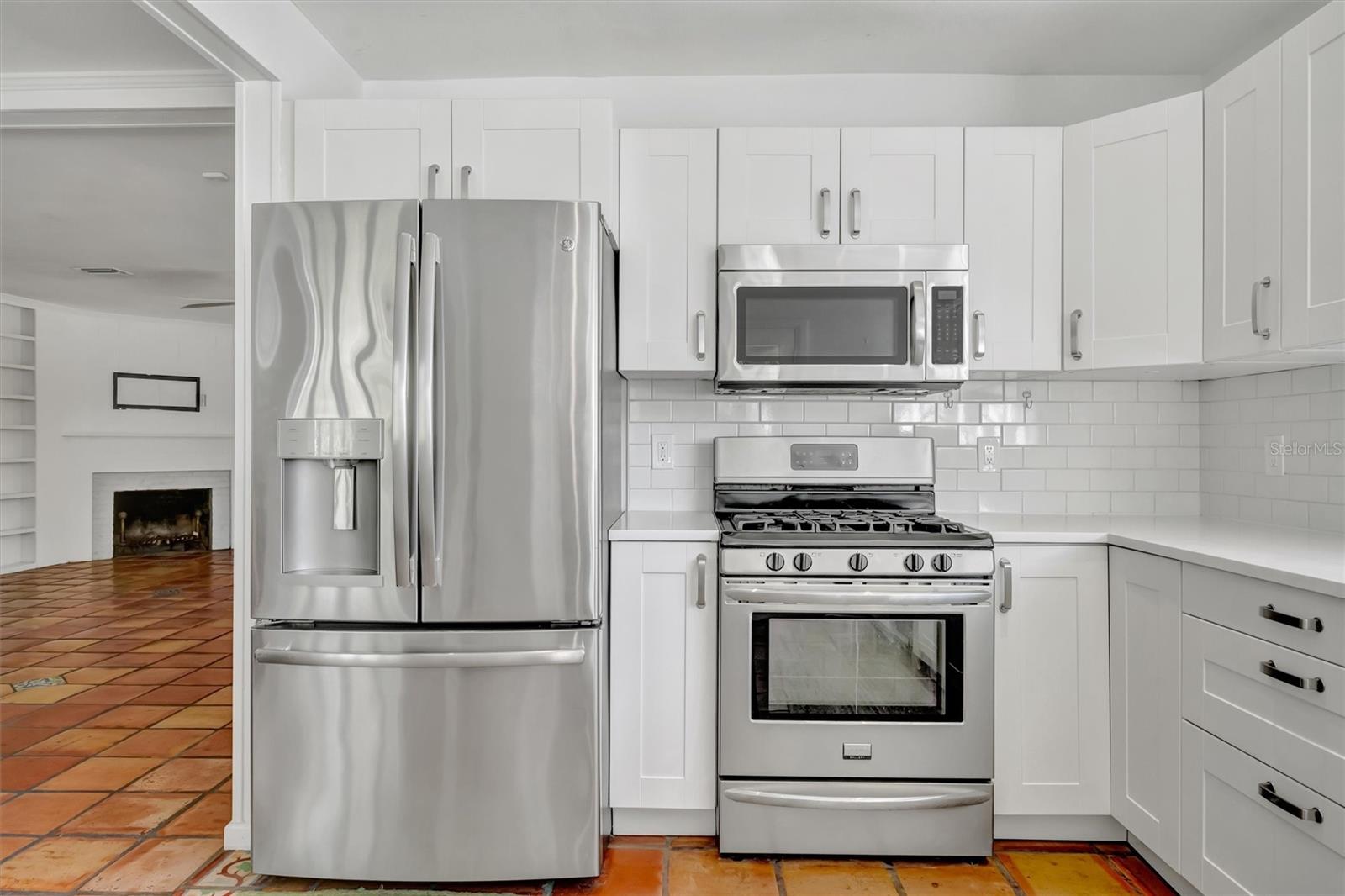 Image 13 of 54 For 4237 Higel Avenue