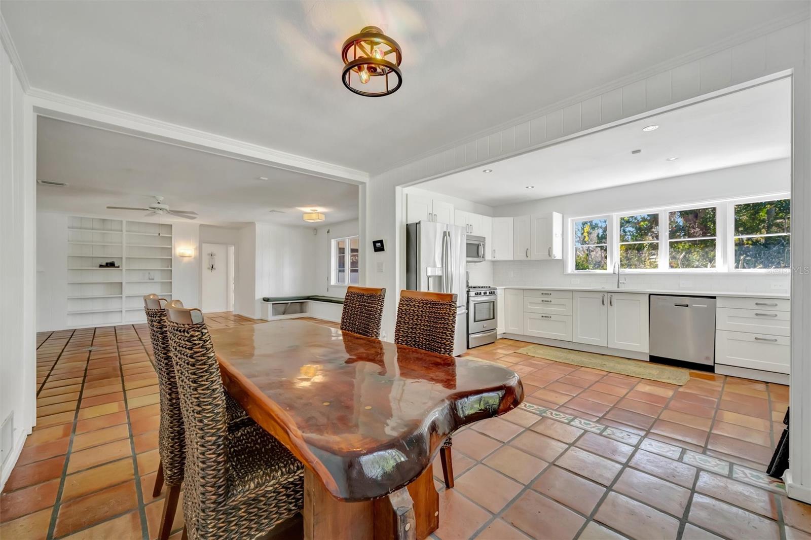 Image 16 of 54 For 4237 Higel Avenue