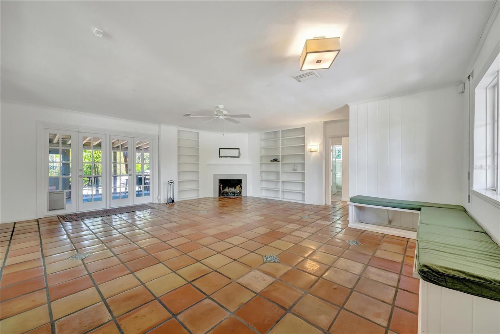 Image 17 of 54 For 4237 Higel Avenue