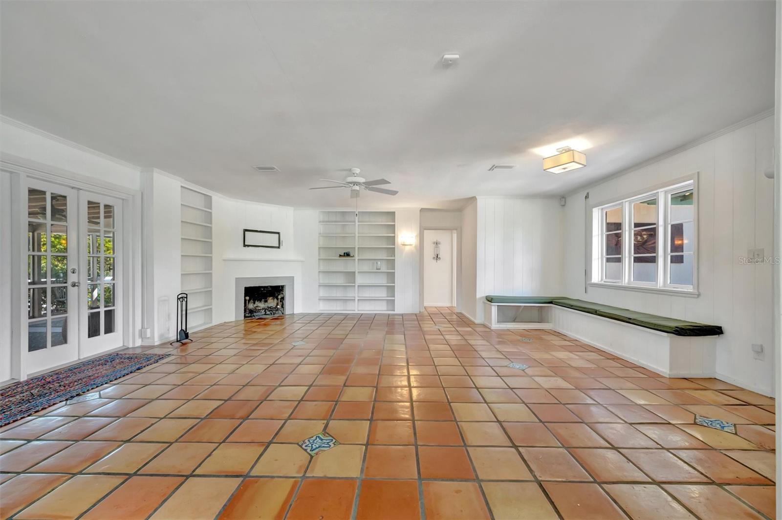 Image 18 of 54 For 4237 Higel Avenue