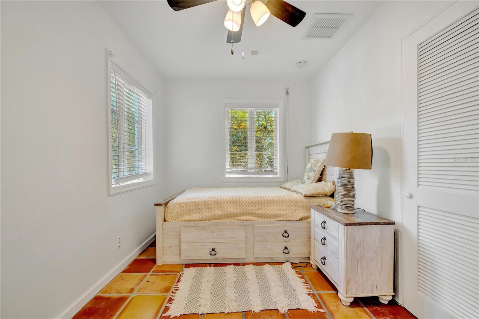 Image 27 of 54 For 4237 Higel Avenue