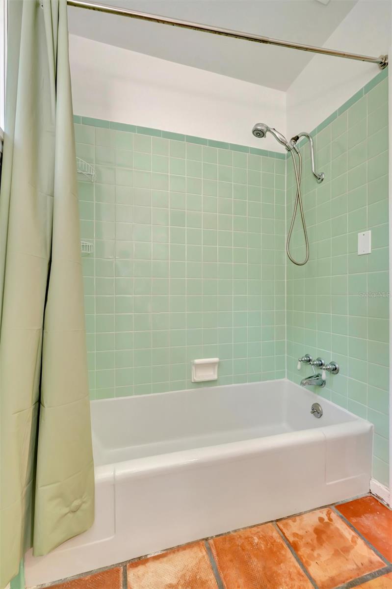 Image 29 of 54 For 4237 Higel Avenue