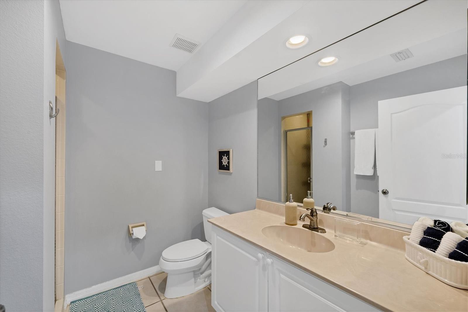 Image 22 of 36 For 3803 54th Drive W 203