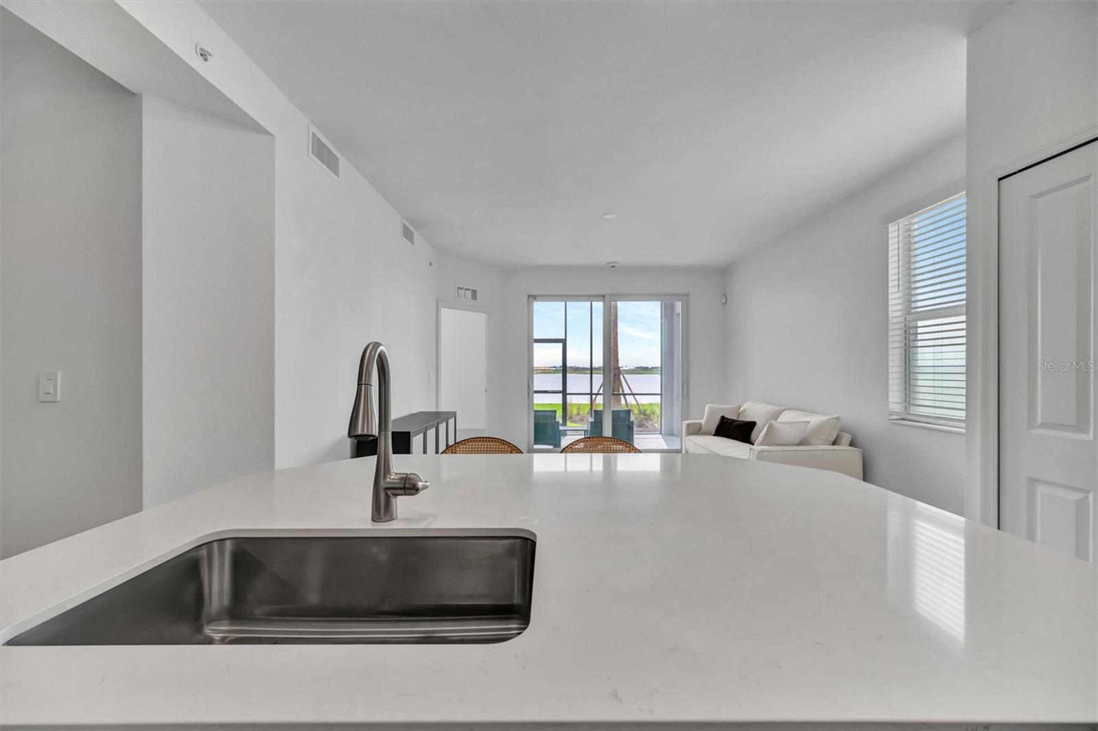 Image 27 of 50 For 19140 Scallop Loop  108