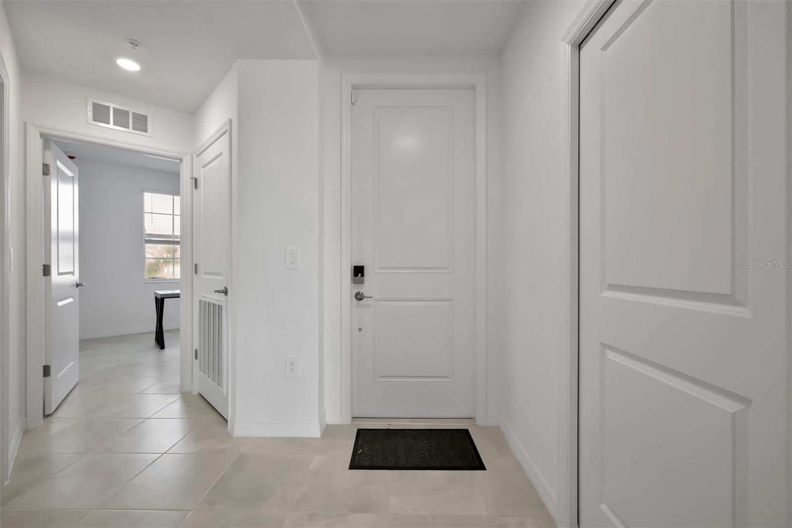 Image 28 of 50 For 19140 Scallop Loop  108