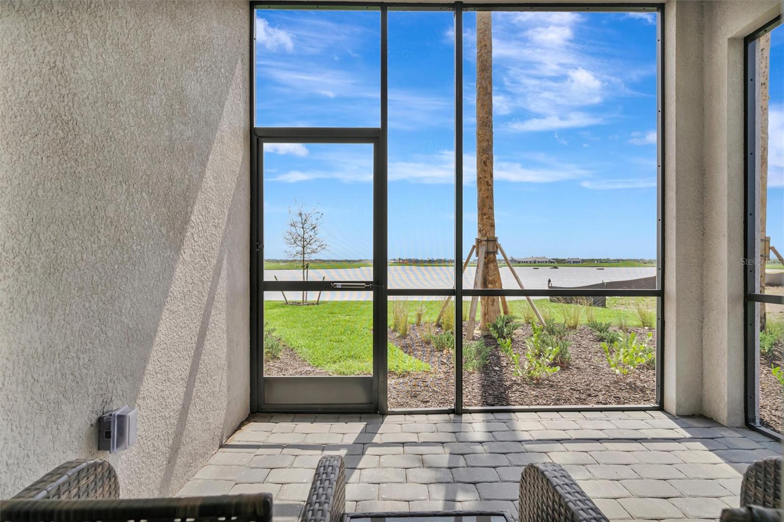 Image 47 of 50 For 19140 Scallop Loop  108