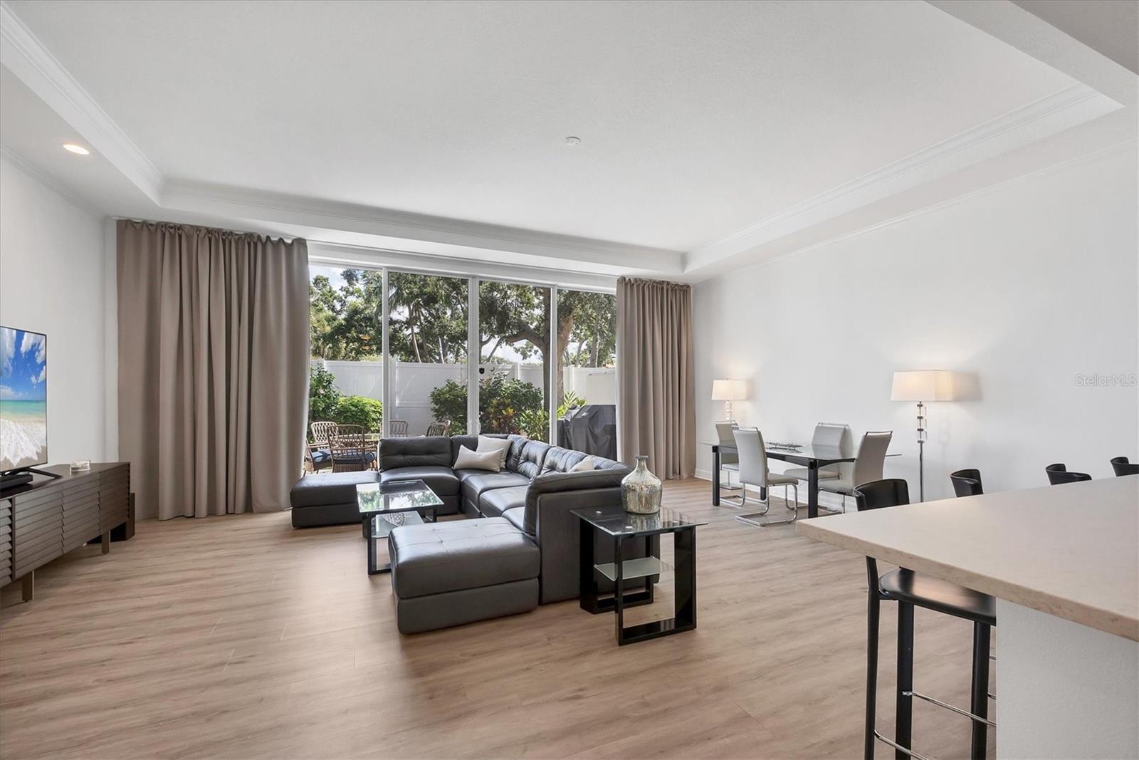 Image 6 of 11 For 3409 54th Drive W 102