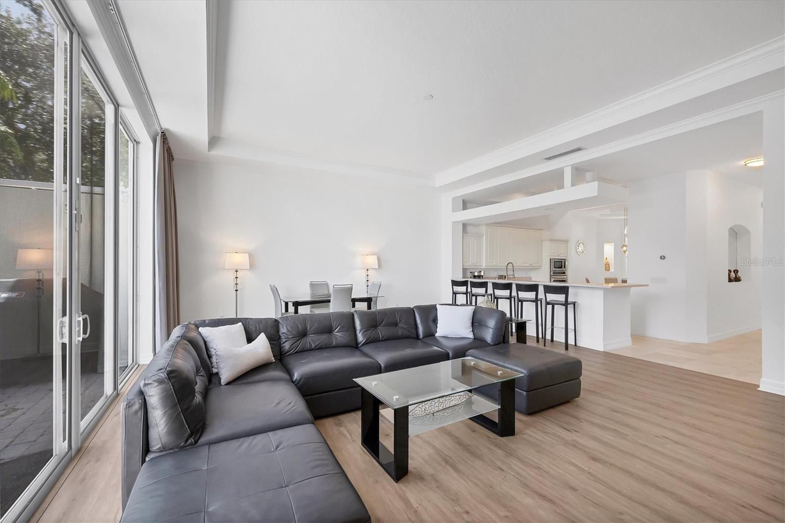 Image 9 of 11 For 3409 54th Drive W 102