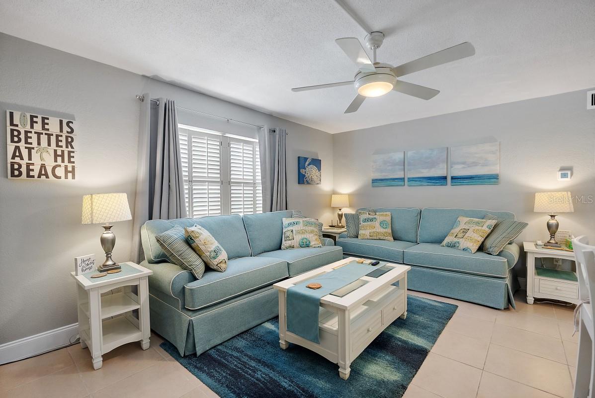 Image 12 of 23 For 11440 1st Street E 1