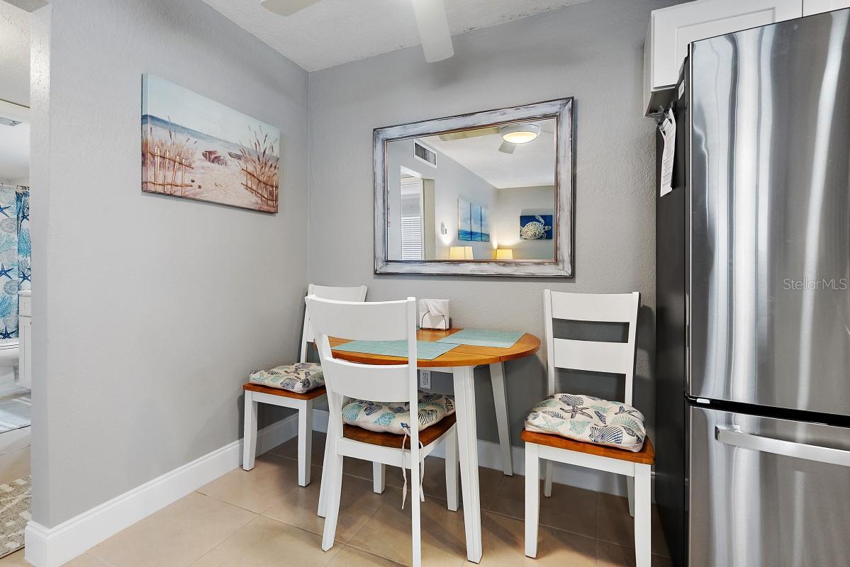 Image 16 of 23 For 11440 1st Street E 1