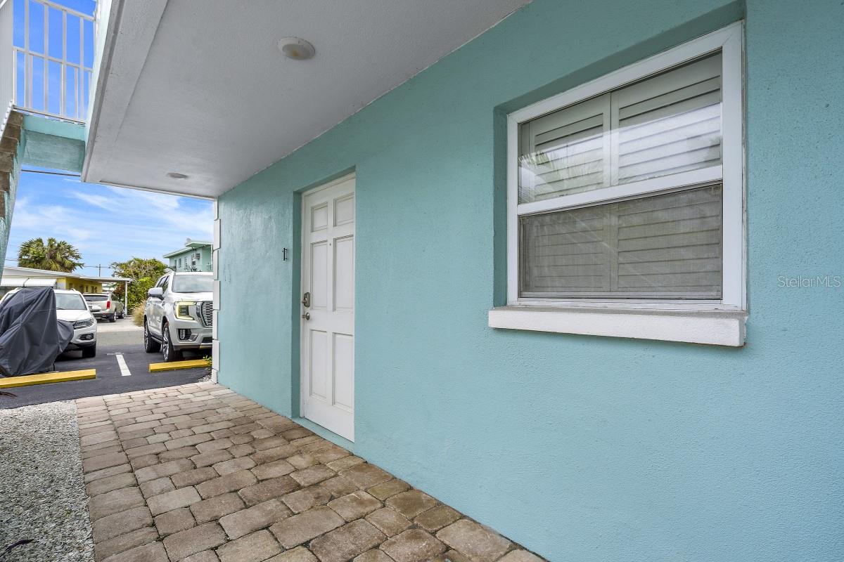 Image 9 of 23 For 11440 1st Street E 1