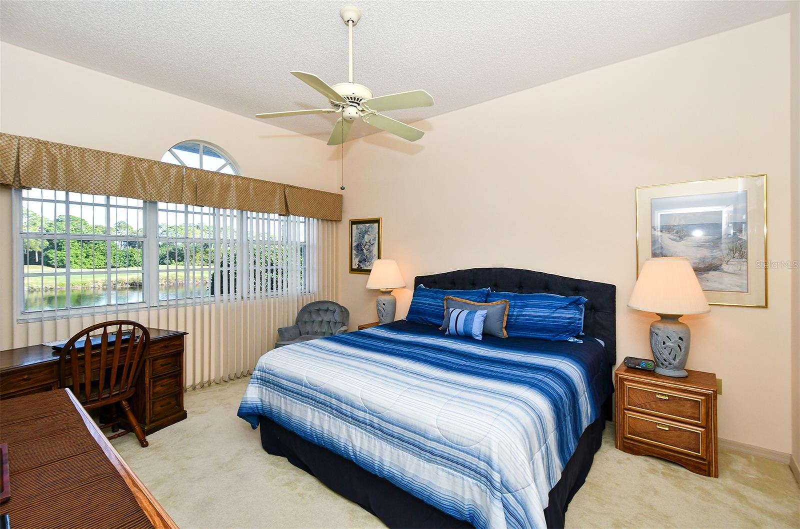 Image 17 of 33 For 5649 Long Common Court 19