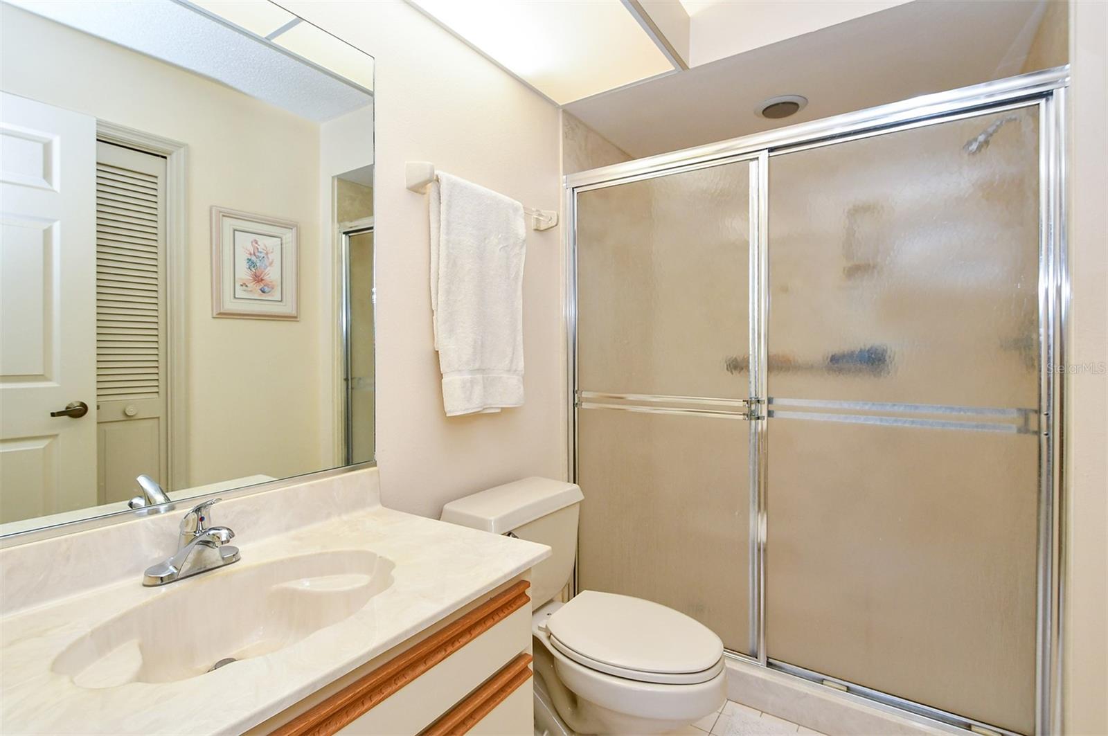 Image 21 of 33 For 5649 Long Common Court 19