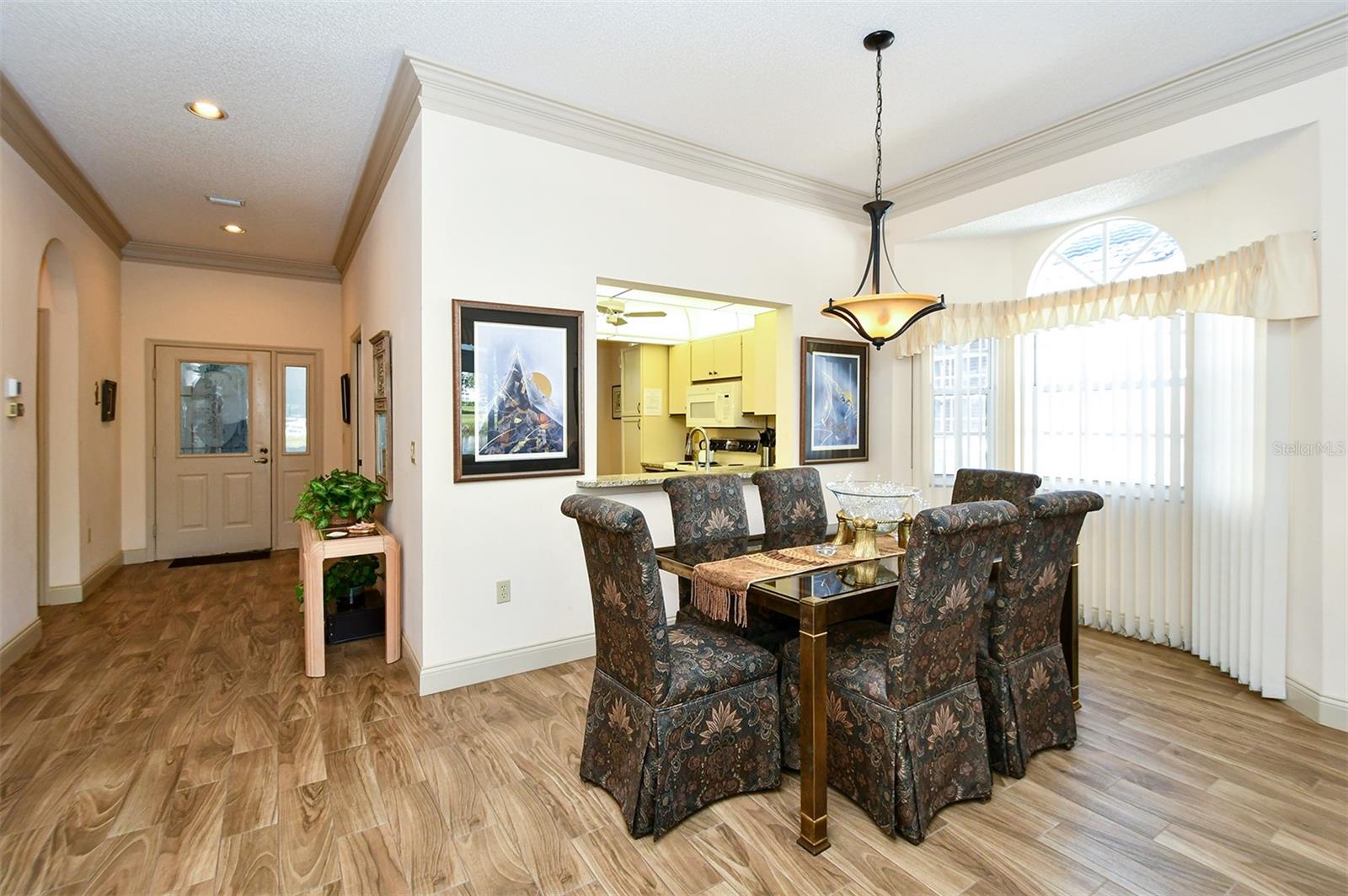 Image 5 of 33 For 5649 Long Common Court 19