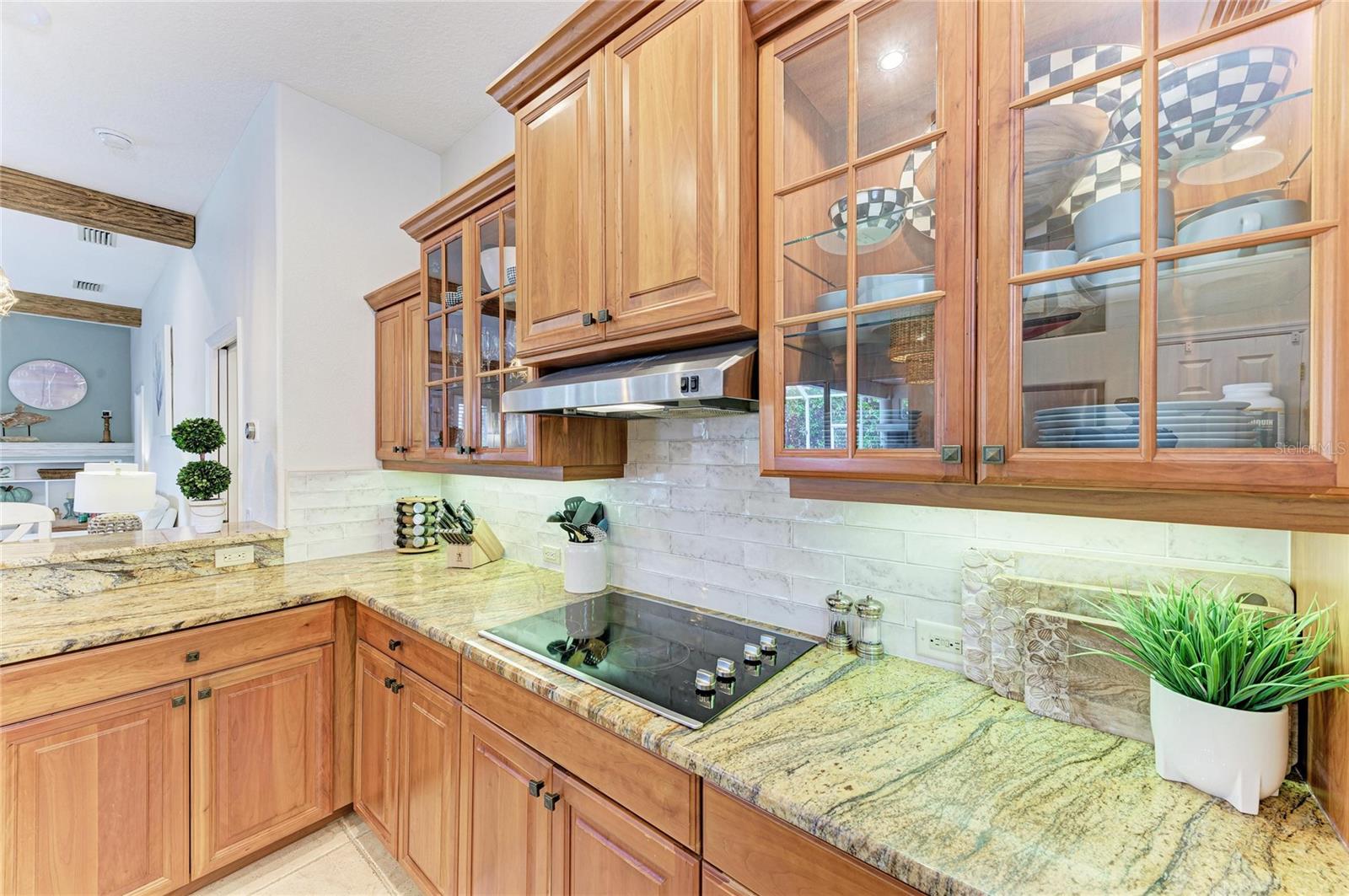 Image 24 of 74 For 2337 Little Country Road