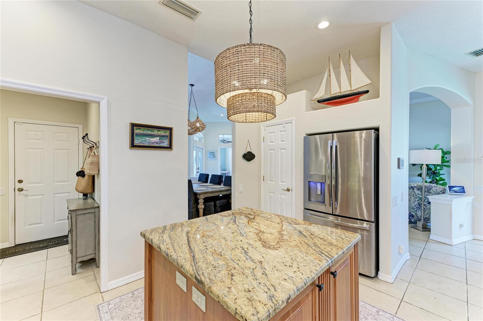 Image 26 of 74 For 2337 Little Country Road