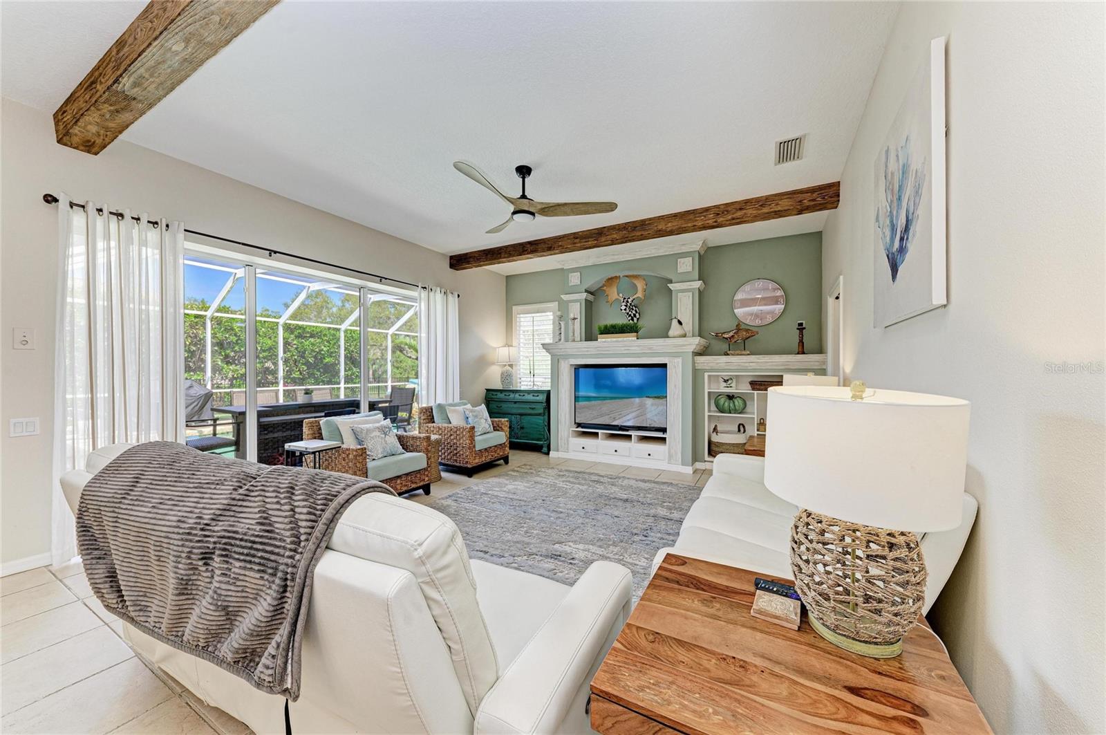 Image 27 of 74 For 2337 Little Country Road