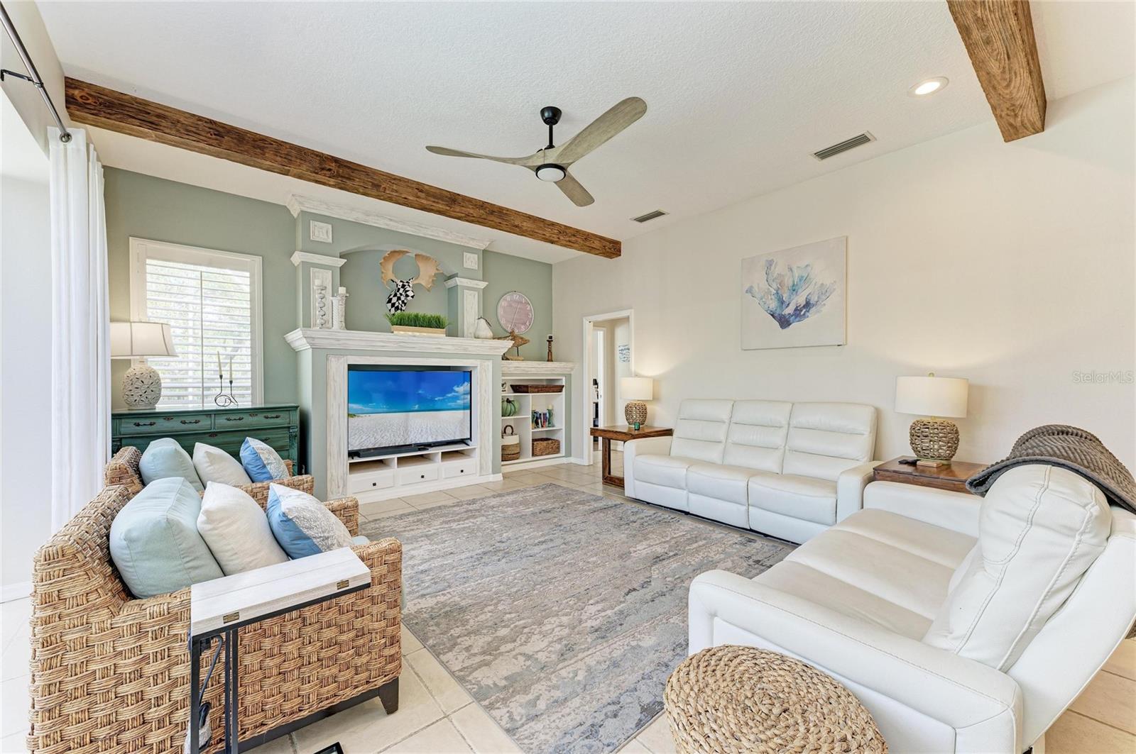 Image 28 of 74 For 2337 Little Country Road