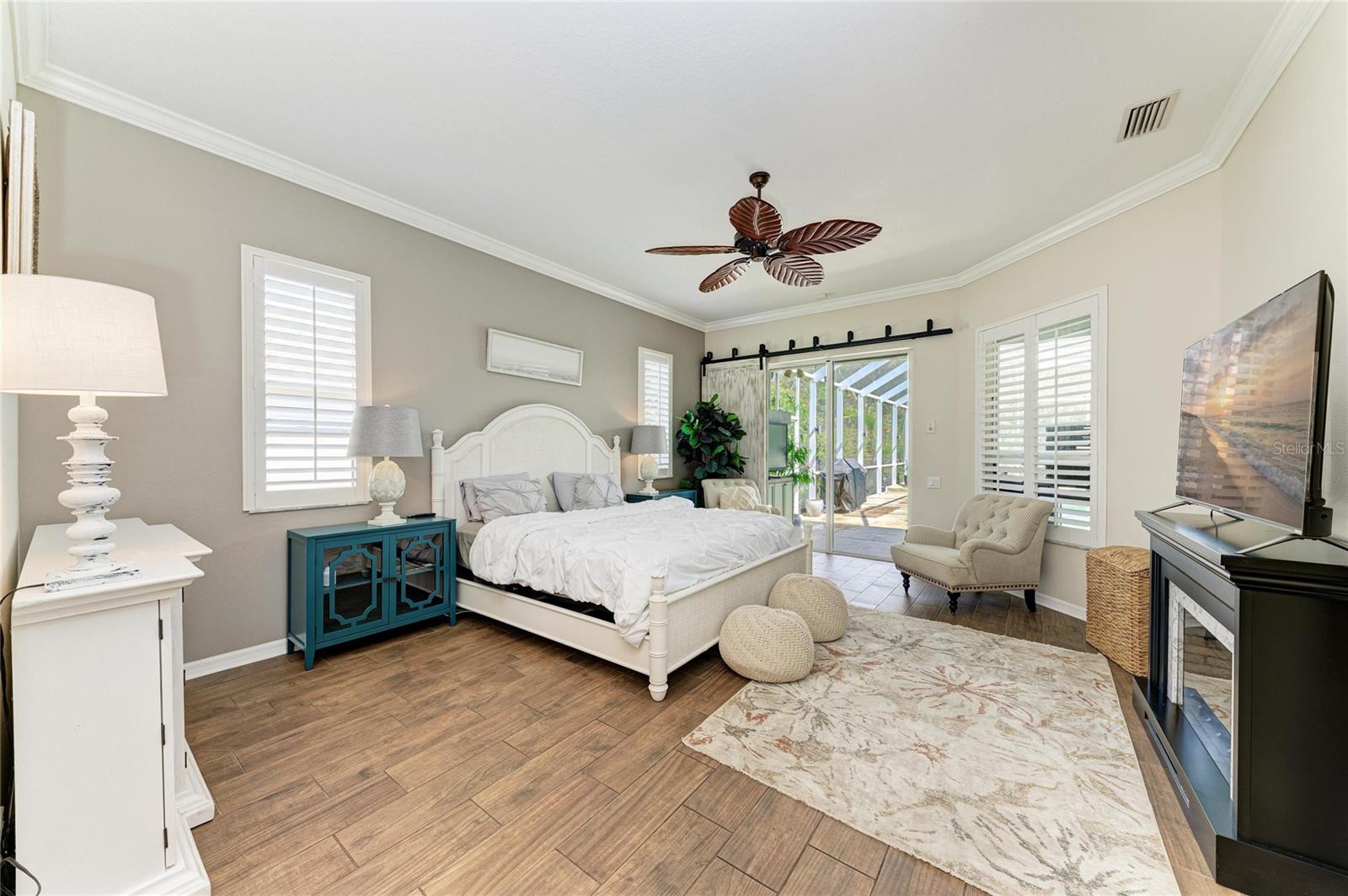 Image 32 of 74 For 2337 Little Country Road