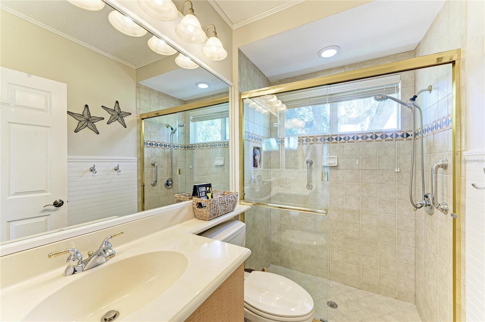 Image 43 of 74 For 2337 Little Country Road