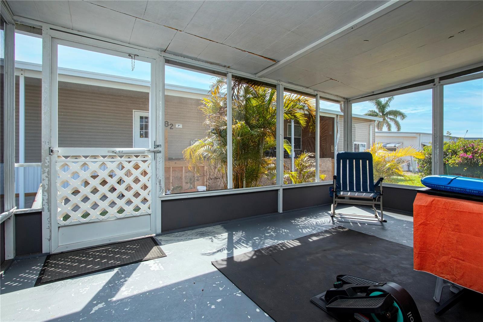 Image 18 of 57 For 420 49th Street E 83