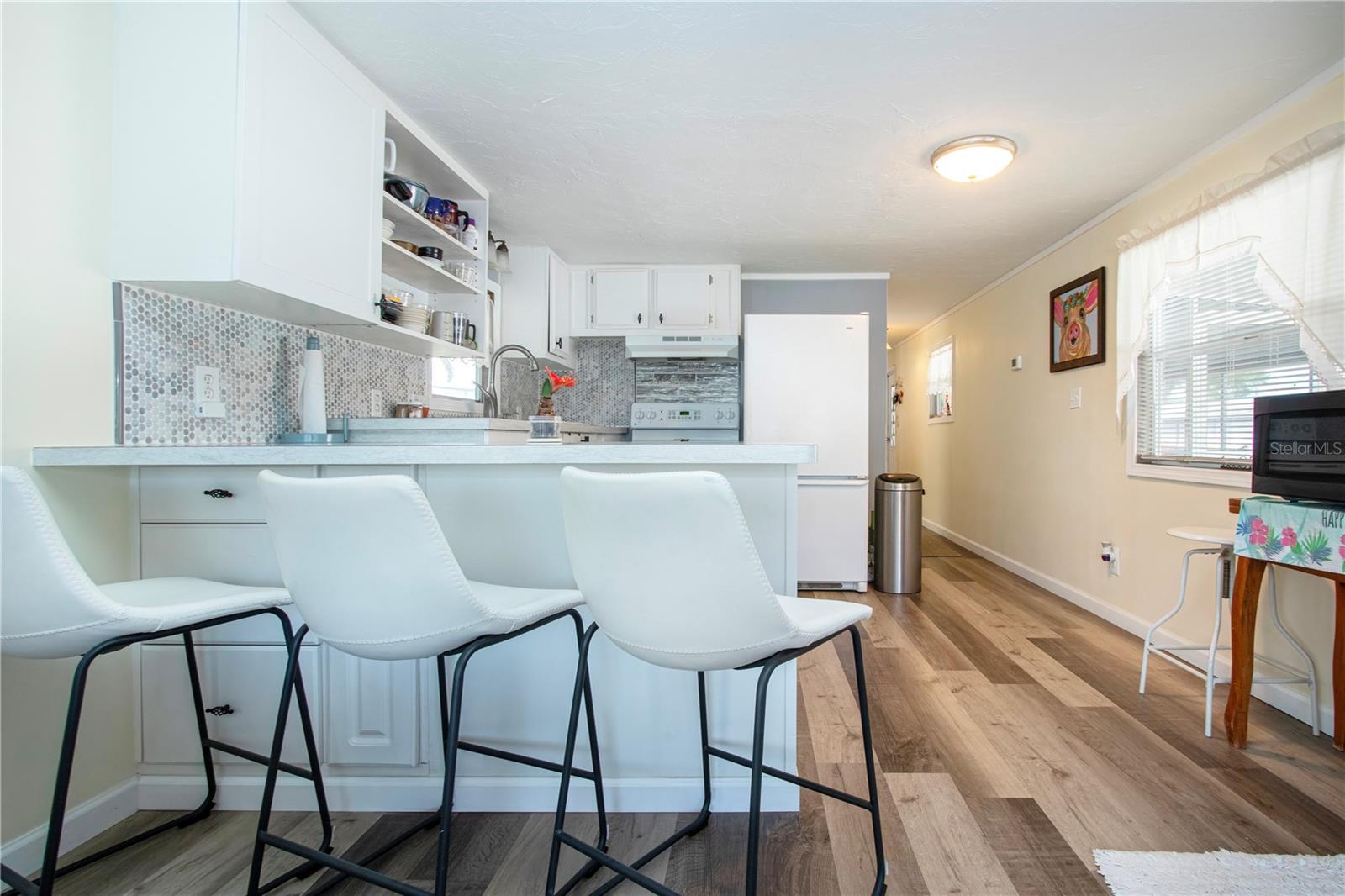 Image 21 of 57 For 420 49th Street E 83