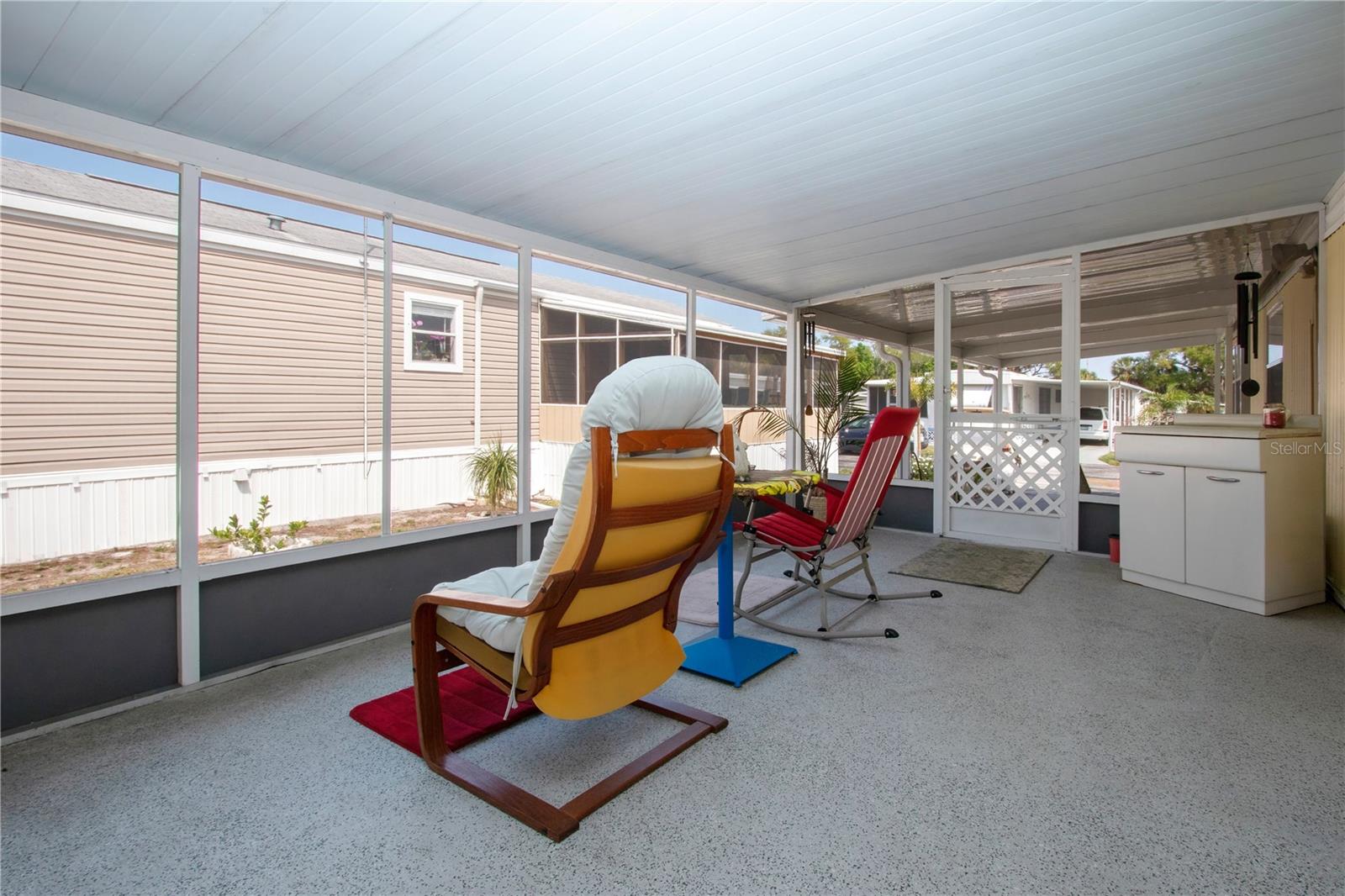 Image 38 of 57 For 420 49th Street E 83