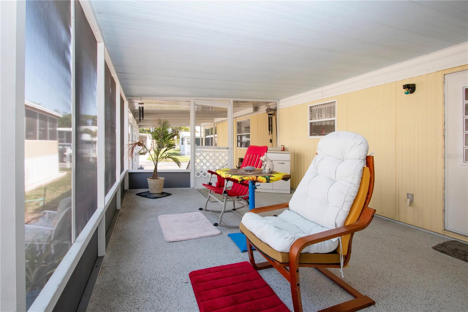 Image 39 of 57 For 420 49th Street E 83