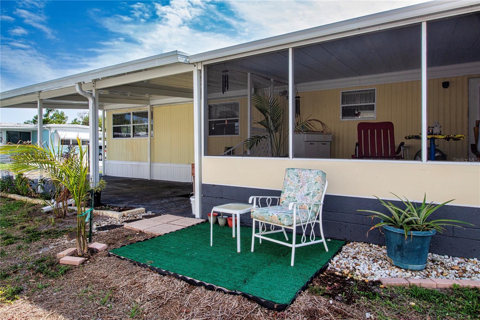 Image 42 of 57 For 420 49th Street E 83