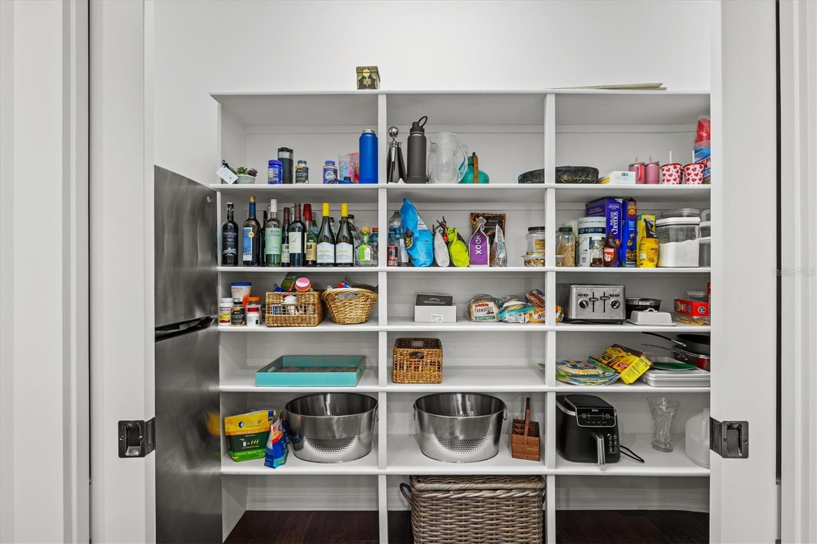 Image 14 of 75 For 7305 Links Court