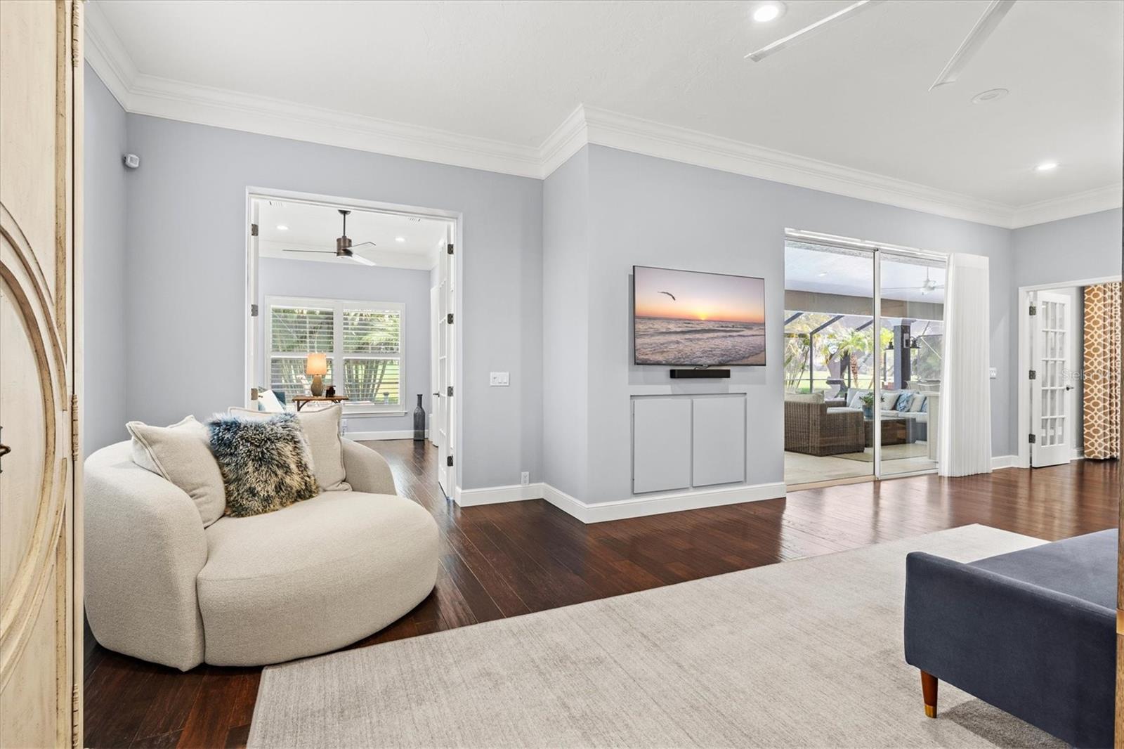 Image 24 of 75 For 7305 Links Court