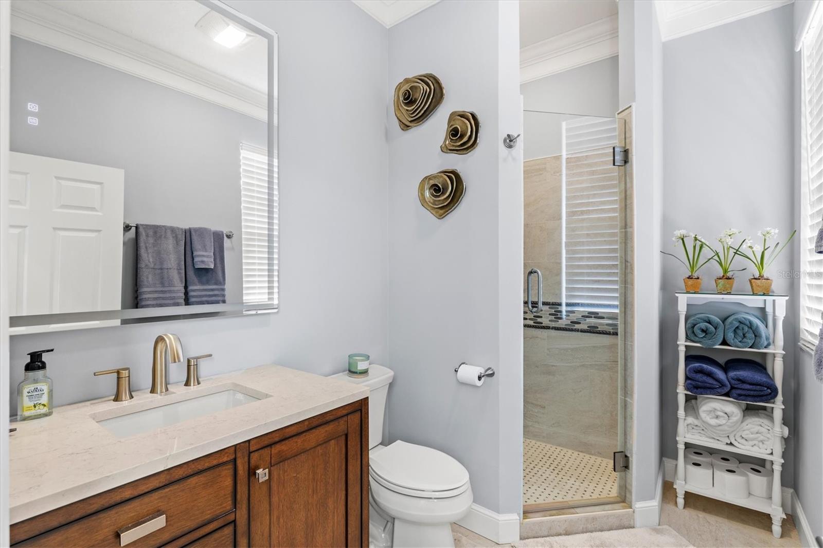 Image 30 of 75 For 7305 Links Court