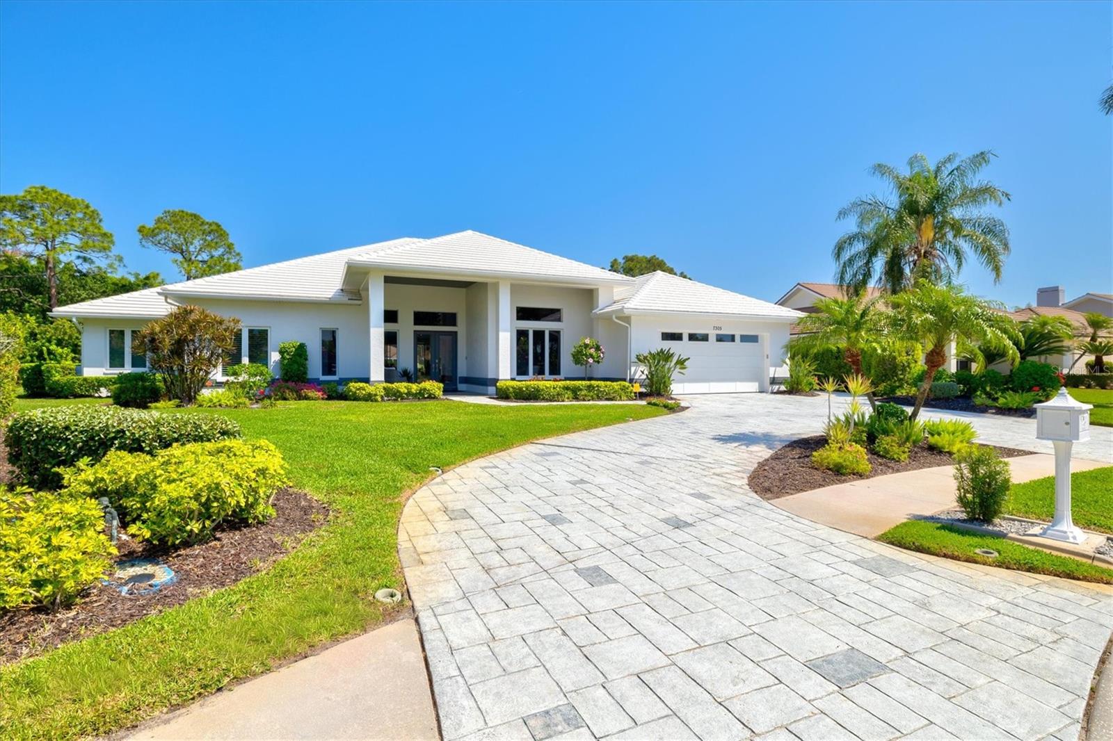 Image 62 of 75 For 7305 Links Court