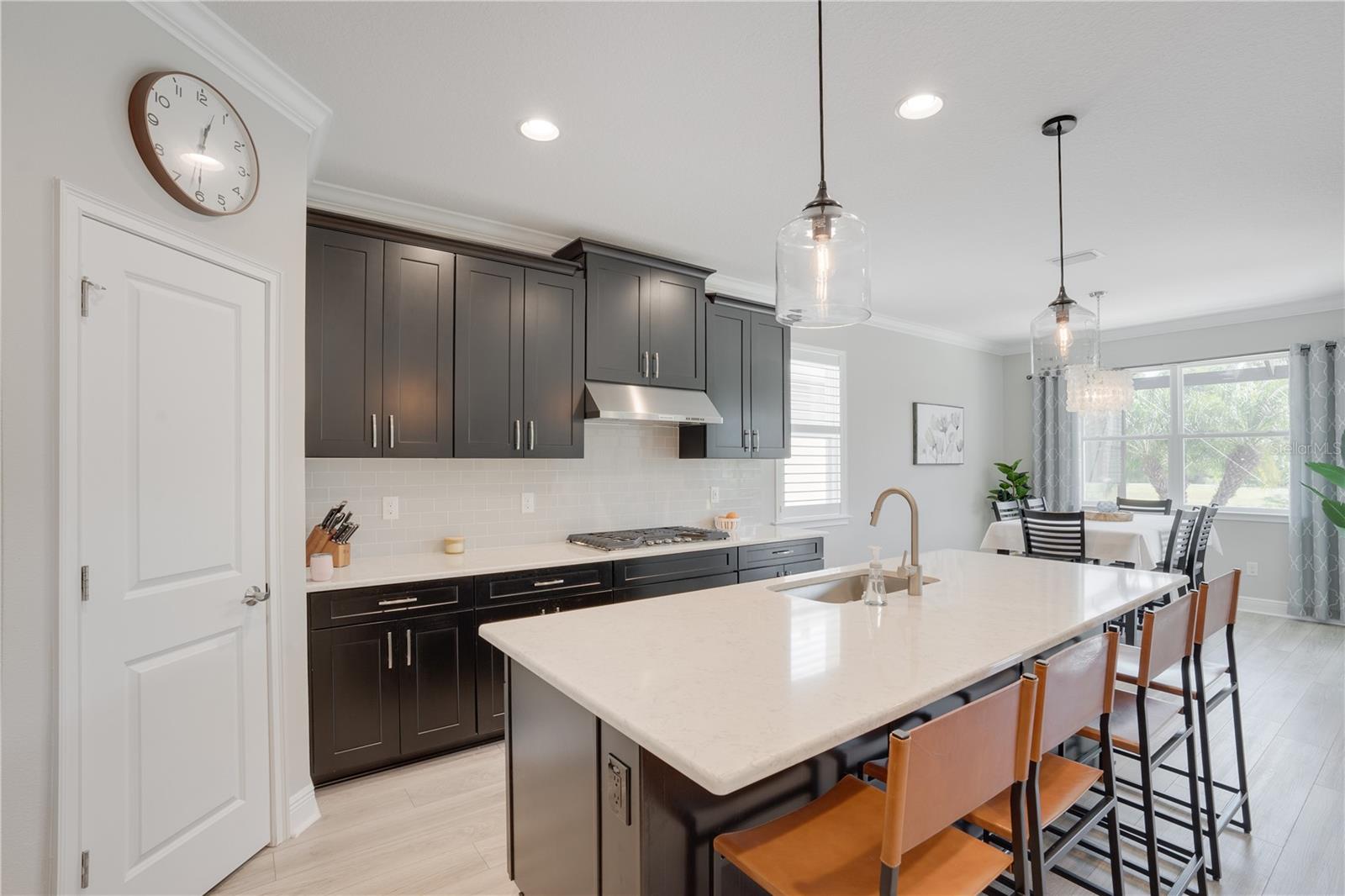 Image 12 of 35 For 5841 Long Shore Loop