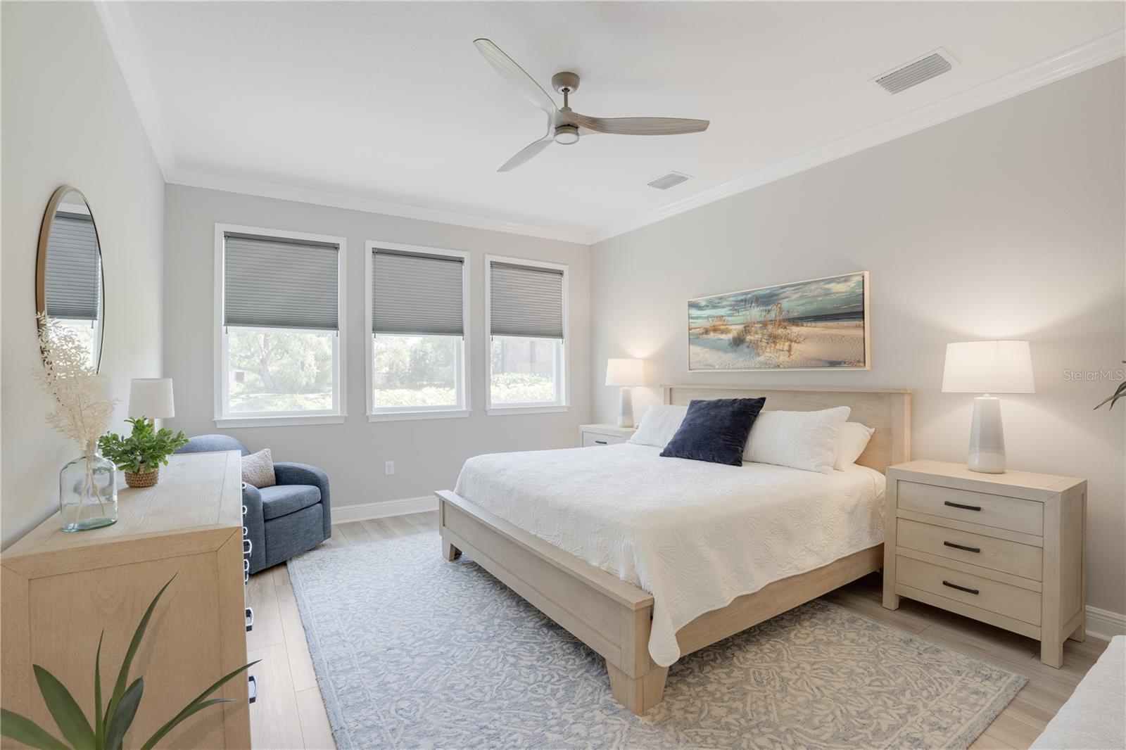 Image 21 of 35 For 5841 Long Shore Loop