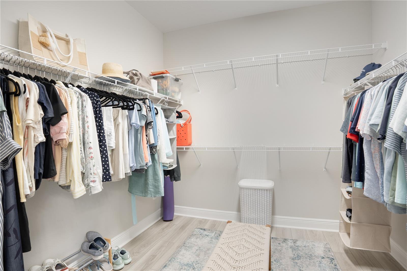 Image 27 of 35 For 5841 Long Shore Loop