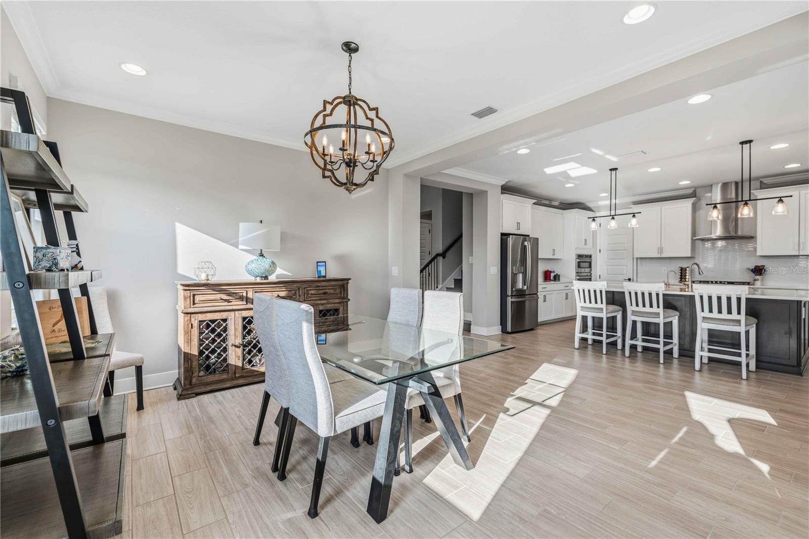 Image 13 of 75 For 17109 Sweetwater Village Drive