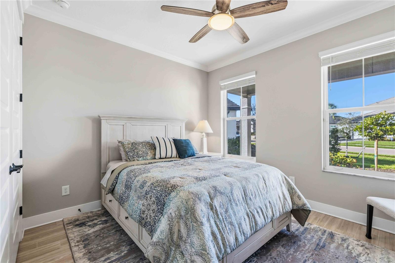 Image 33 of 75 For 17109 Sweetwater Village Drive